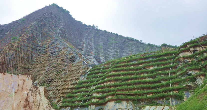 湖北·黃荊山北麓采石場工程